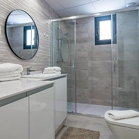 Le2e- Modern New-build Flat Near The Apartment Estepona